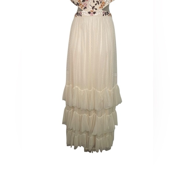 Mac Duggal 35106 Cream Embroidered Cutout Ruffle Maxi Gown Size 10 NWT - Picture 5 of 8